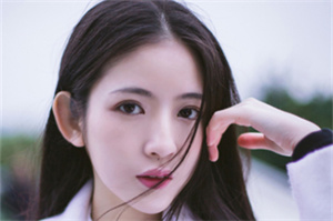 爱上海：＊＊Shanghai： A Triptych of Culture, Entertainment, and Dreams＊＊